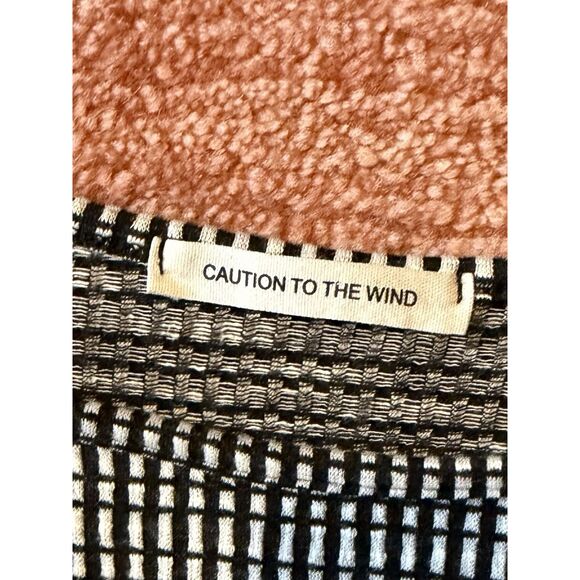 Caution To The Wind womens belted knit dress black white short sleeve size M - Picture 2 of 8